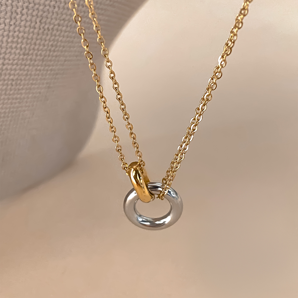 EMANCO ステンレススチール製ツートンカラーペンダントネ - Birth Flower Necklace のレビューと価格